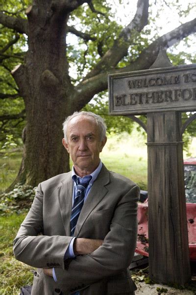 watch clone online jonathan pryce